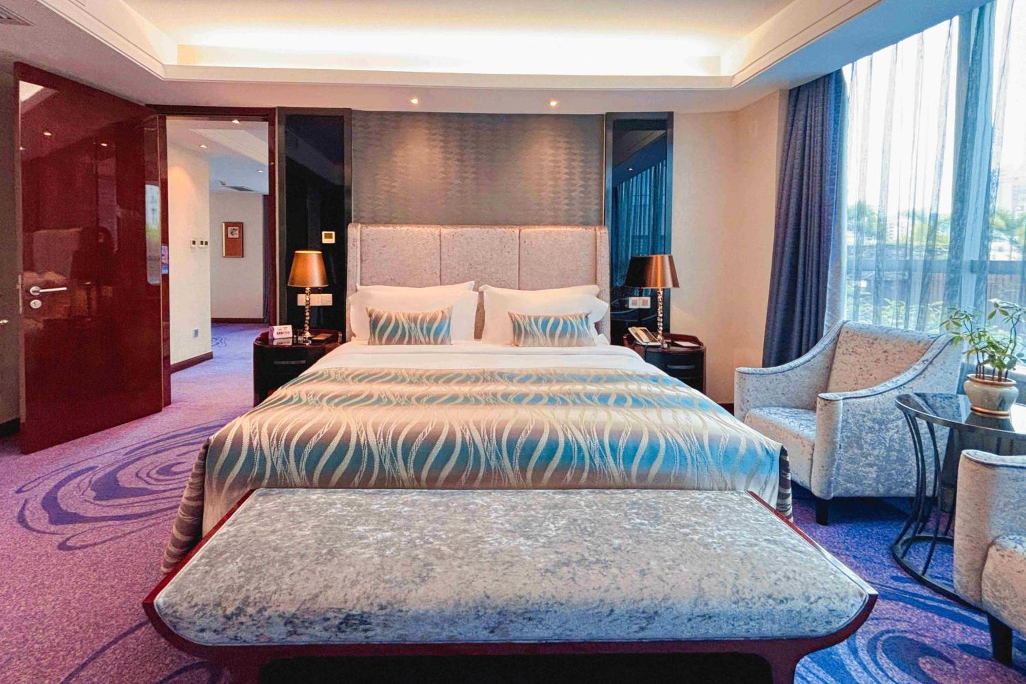 Sentosa Hotel Shenzhen Feicui Branch, Enjoy Tropical Swimming Pools And High-Class Fitness Club Экстерьер фото