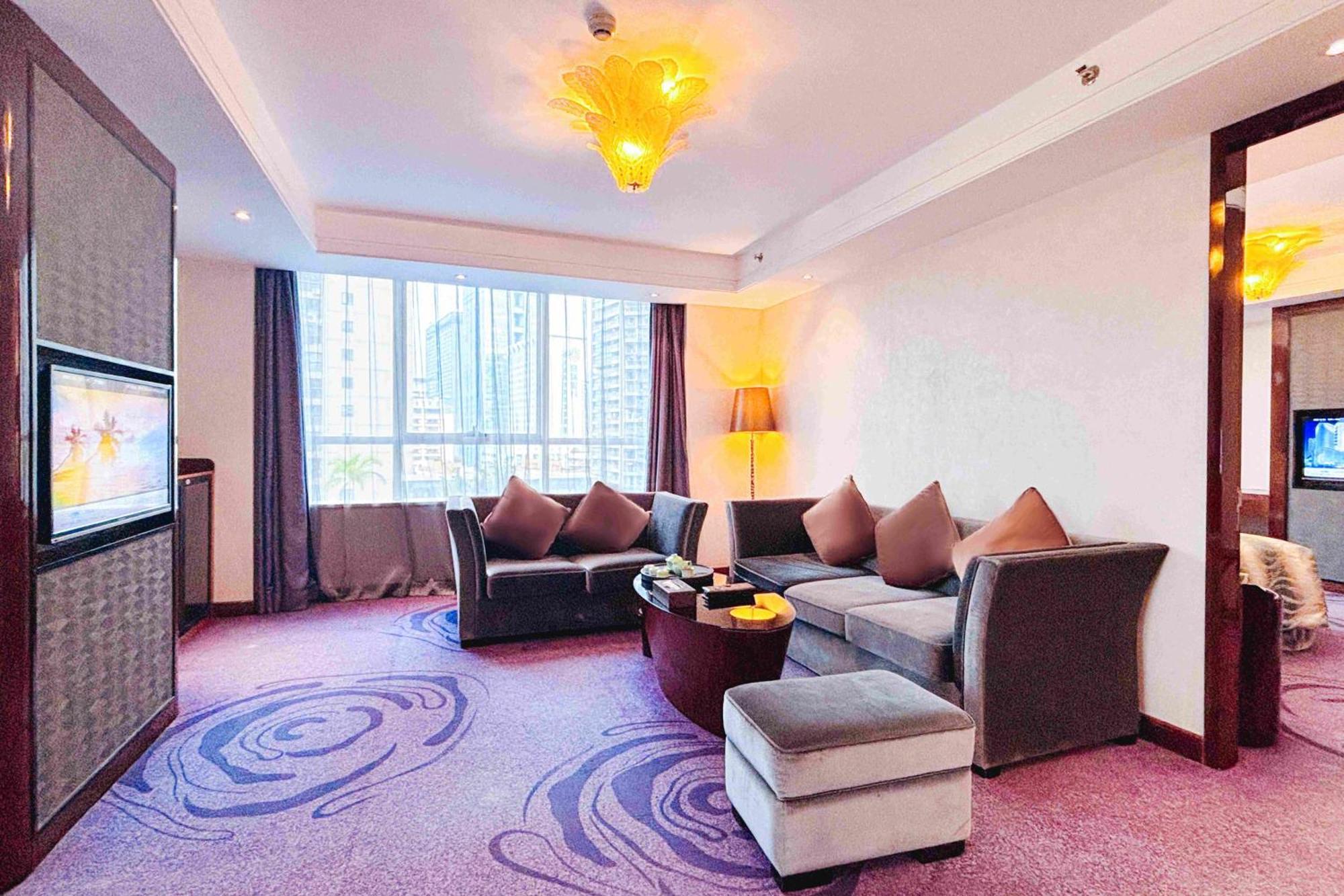 Sentosa Hotel Shenzhen Feicui Branch, Enjoy Tropical Swimming Pools And High-Class Fitness Club Экстерьер фото