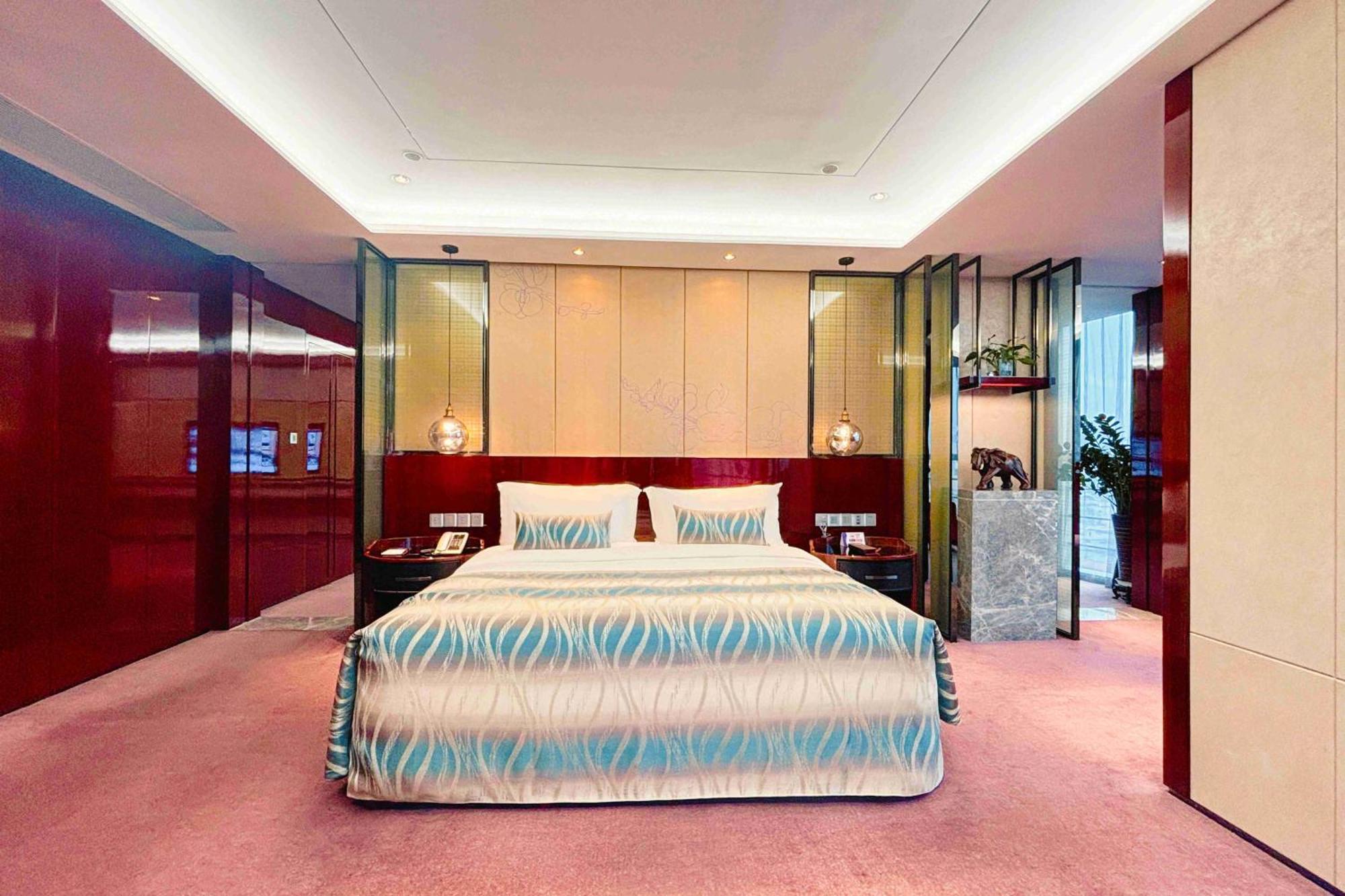Sentosa Hotel Shenzhen Feicui Branch, Enjoy Tropical Swimming Pools And High-Class Fitness Club Экстерьер фото