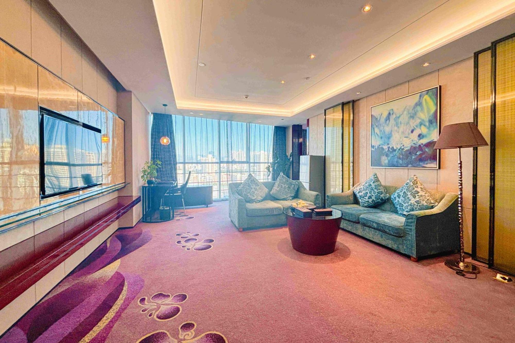 Sentosa Hotel Shenzhen Feicui Branch, Enjoy Tropical Swimming Pools And High-Class Fitness Club Экстерьер фото